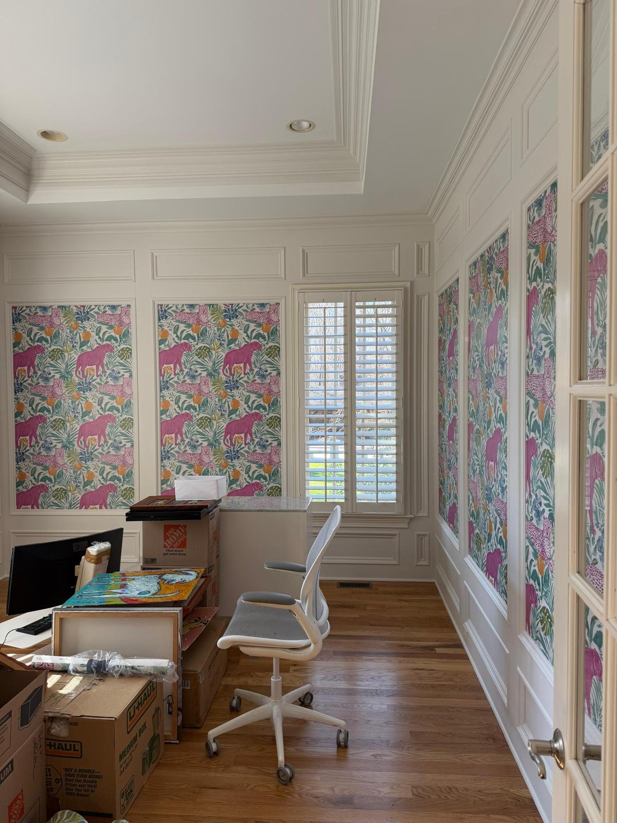 Executive Office Suite II